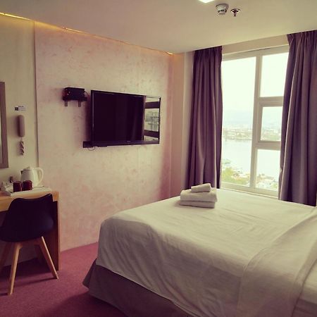 Sempre Premier Inn - Mactan Airport Hotel Lapu-Lapu City Eksteriør billede