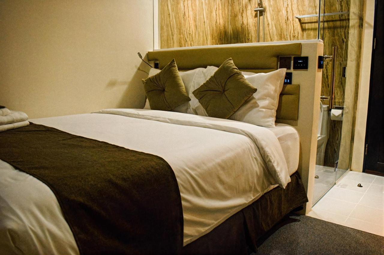 Sempre Premier Inn - Mactan Airport Hotel Lapu-Lapu City Eksteriør billede