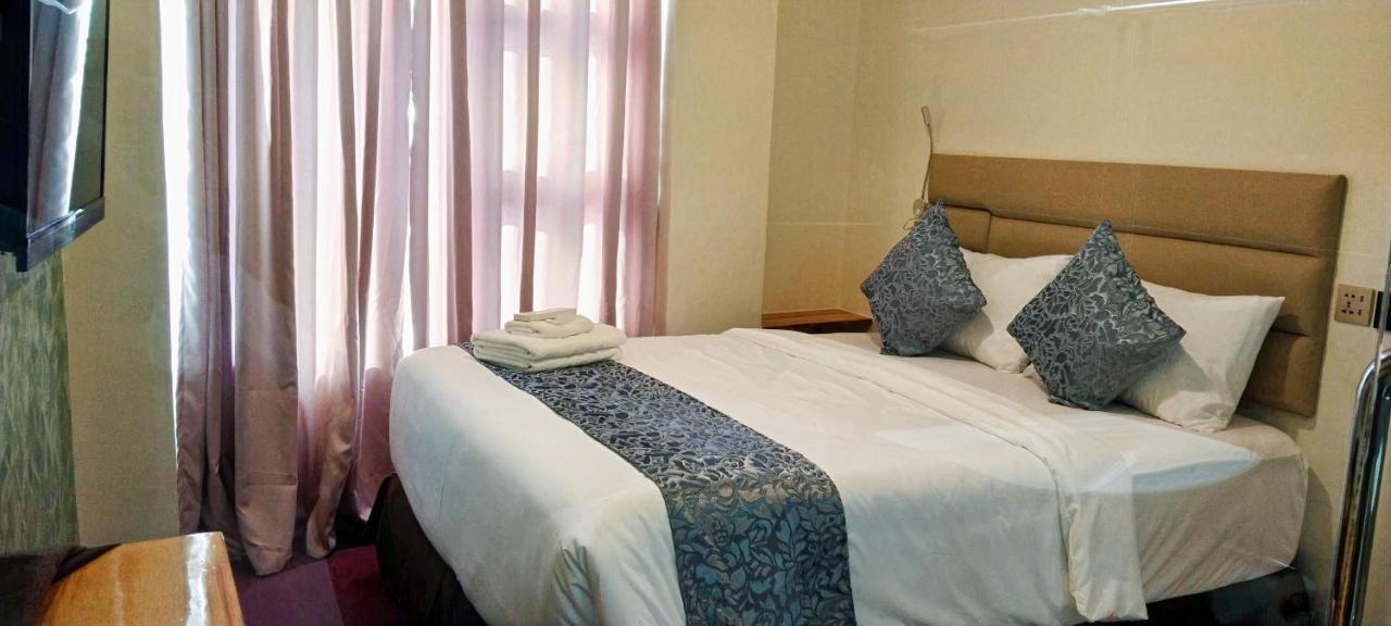 Sempre Premier Inn - Mactan Airport Hotel Lapu-Lapu City Eksteriør billede