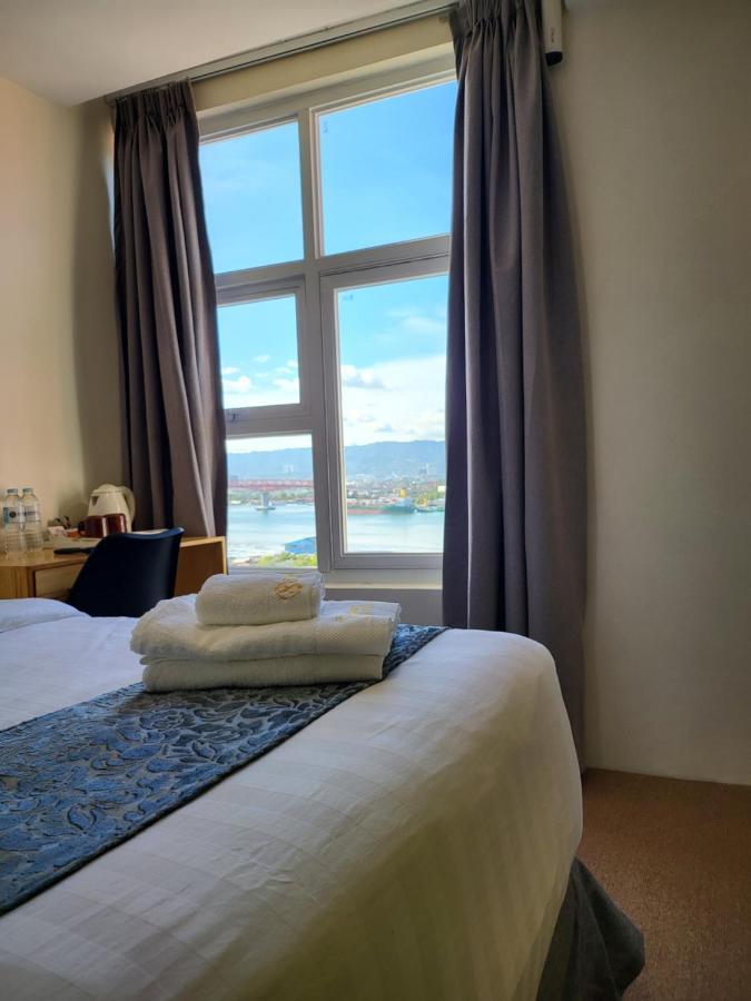 Sempre Premier Inn - Mactan Airport Hotel Lapu-Lapu City Eksteriør billede